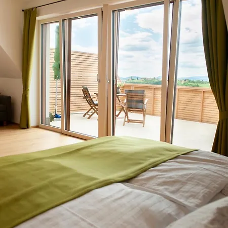 农家乐 Weingut Assigal